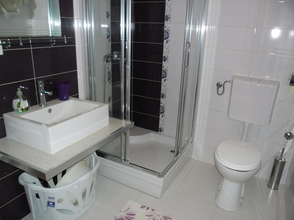Tribalj Apartments Jerine מראה חיצוני תמונה