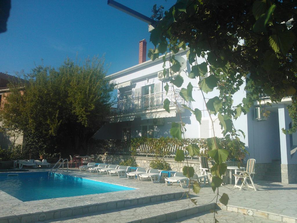 Tribalj Apartments Jerine מראה חיצוני תמונה