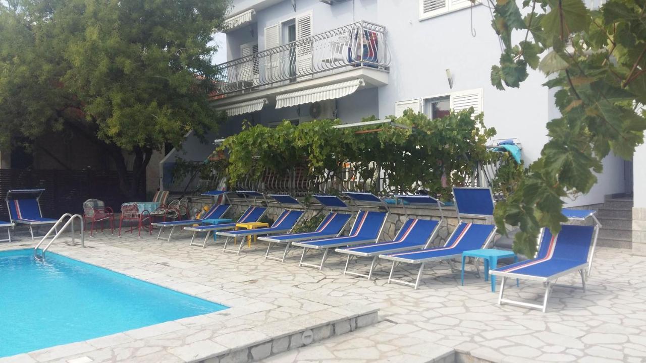 Tribalj Apartments Jerine מראה חיצוני תמונה
