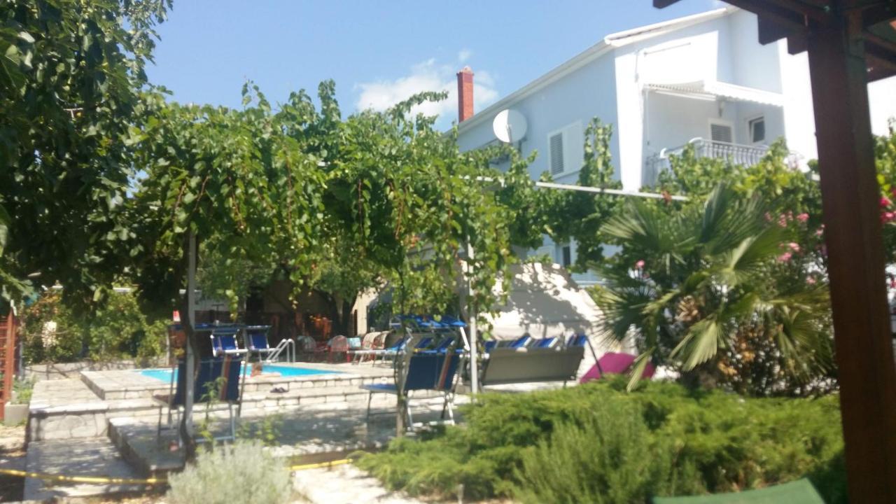 Tribalj Apartments Jerine מראה חיצוני תמונה
